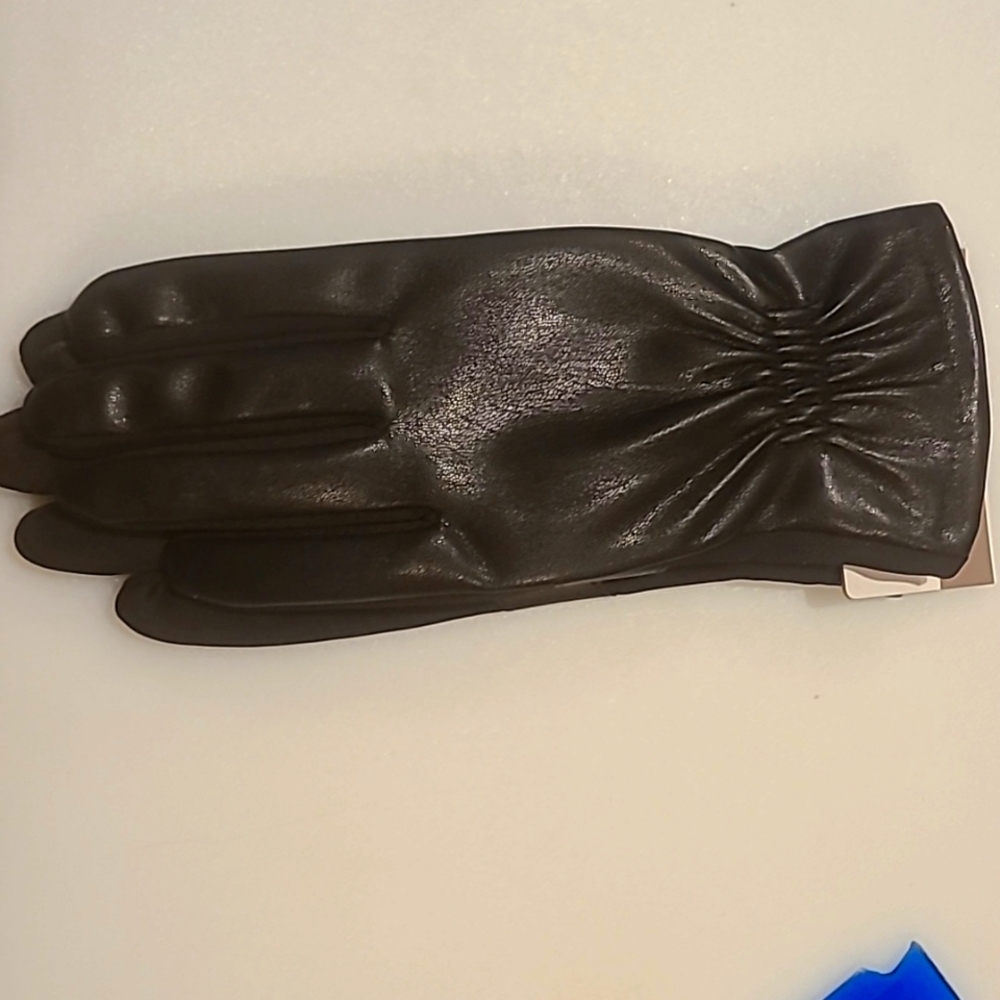Isotoner smartouch ladies gloves